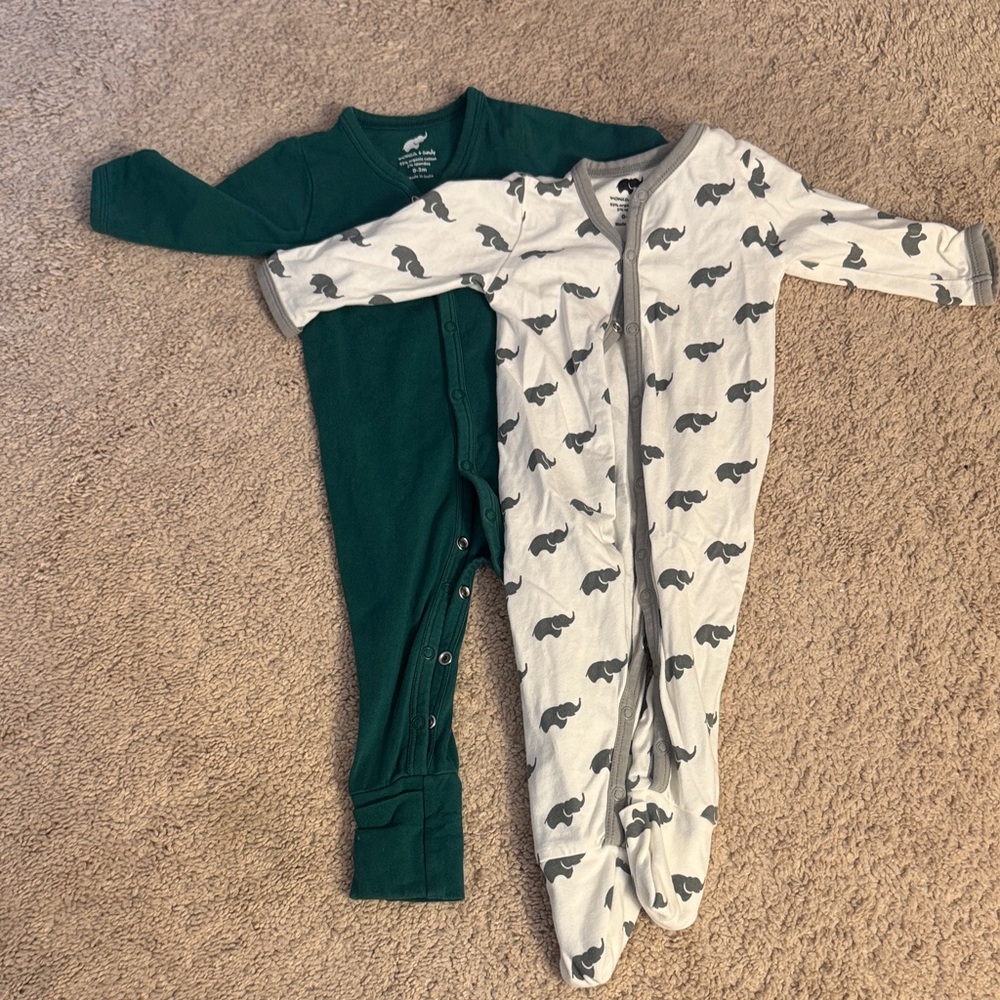 Cozy Kids Footies Set in Green and White